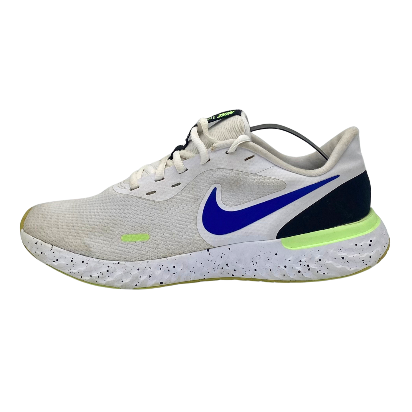 Nike Revolution